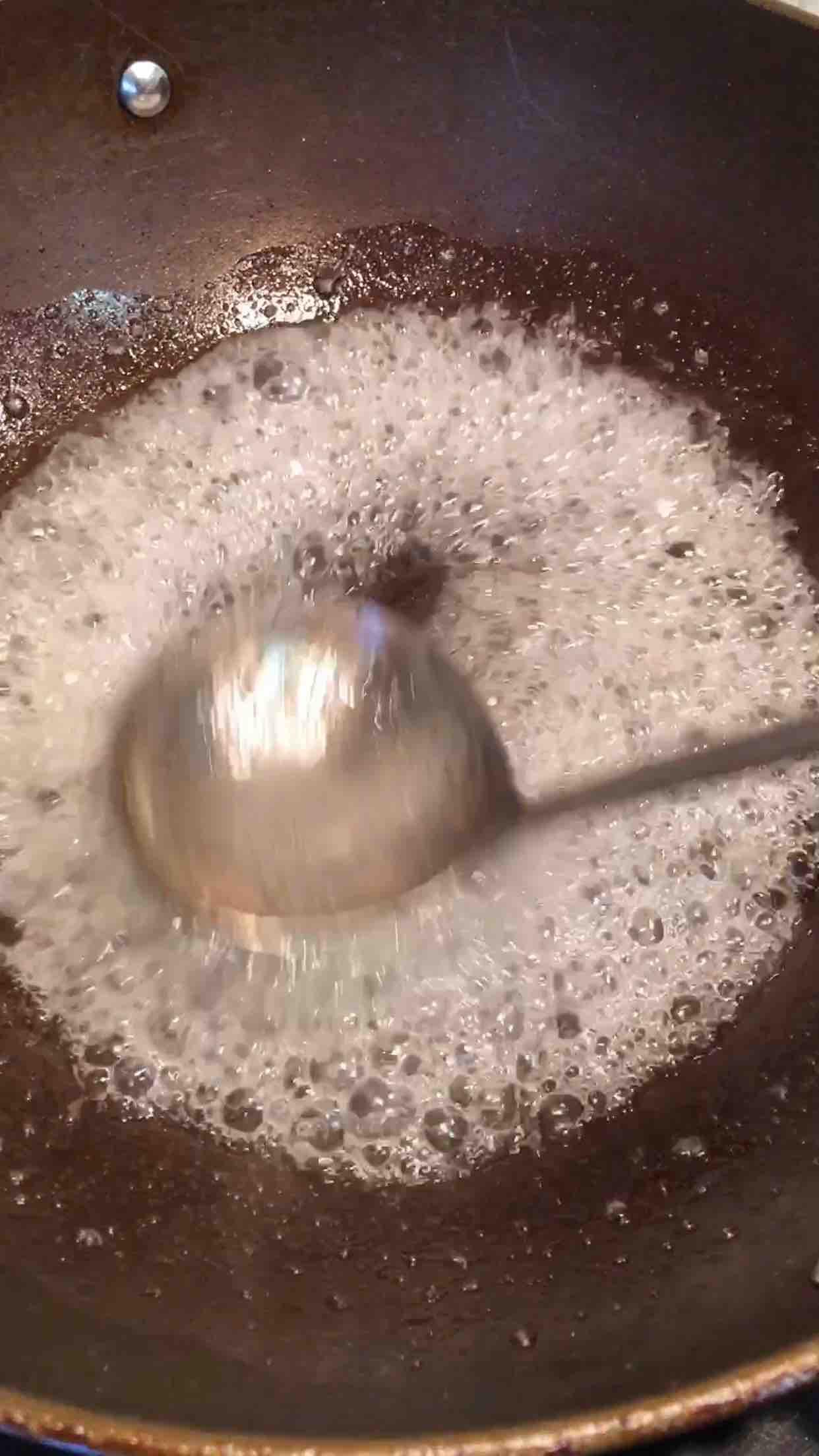 醬鹵牛窩骨的做法-香辣味煮菜譜-易網健康養生網 醬鹵牛窩骨的做法-香辣味煮菜譜