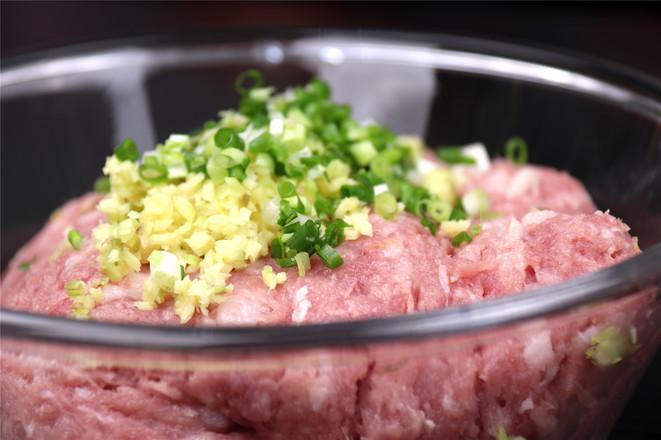 一口一個肉丸子，孩子都不挑食了的做法-家常味蒸菜譜