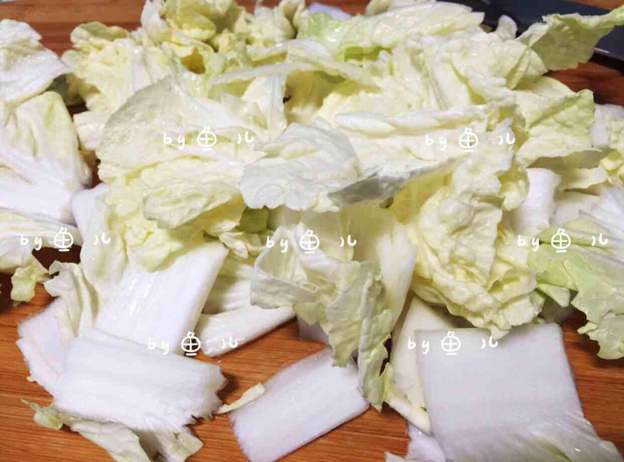 培根炒胡蘿卜白菜的做法-家常味炒菜譜