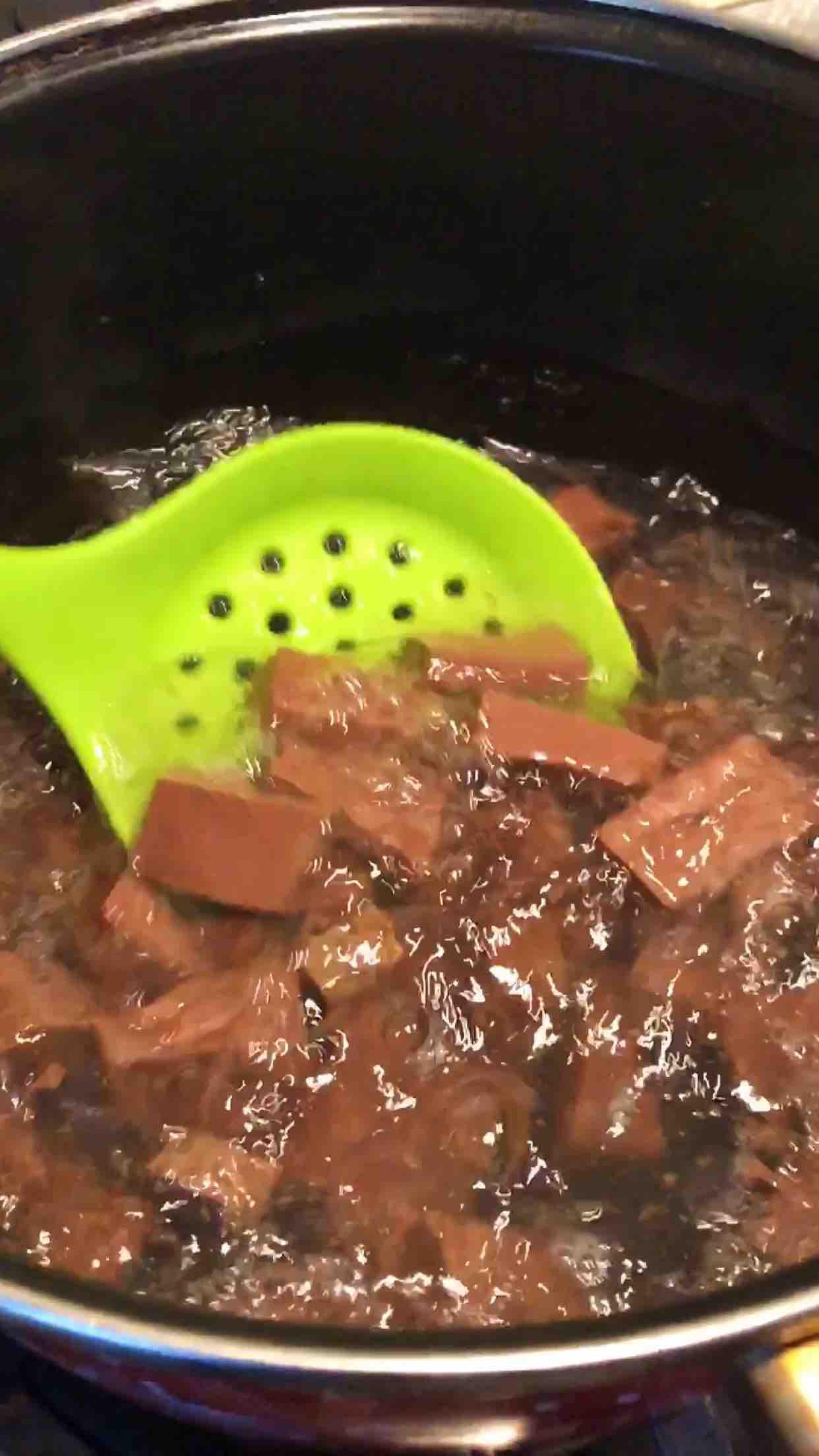 鴨血粉絲湯的做法-酸辣味煮菜譜