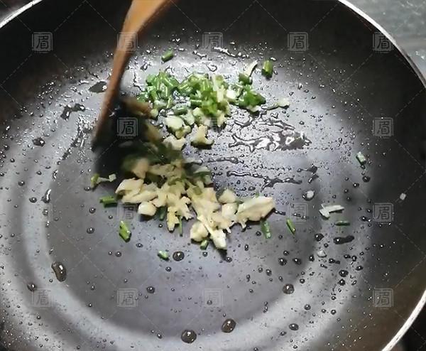 呷哺呷哺版干鍋麻辣藕片的做法-麻辣味干鍋菜譜