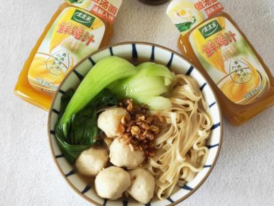 麻油雞汁面的做法-家常味煮菜譜