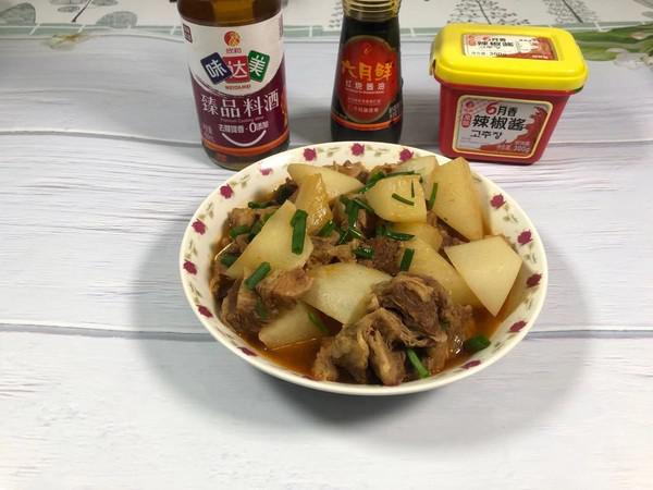 小寒進補---牛腩燉蘿卜的做法-醬香味燉菜譜