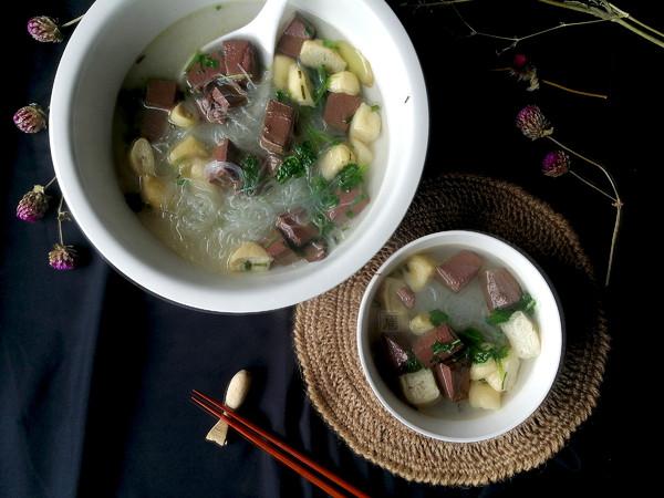 鴨血粉絲湯的做法-咸鮮味煮菜譜