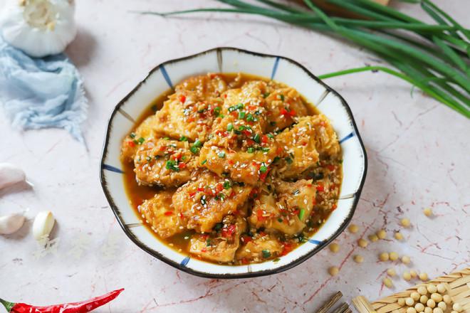 蒜香脆皮豆腐的做法-家常味煎菜譜