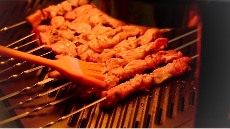 自制烤羊肉的做法-咸鮮味烤菜譜