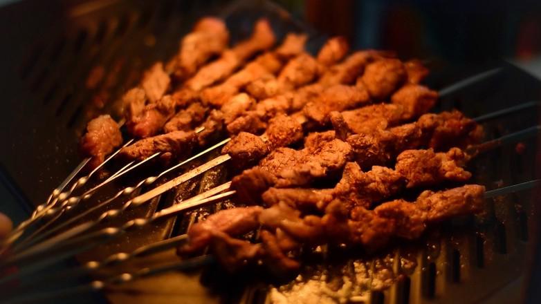 自制烤羊肉的做法-咸鮮味烤菜譜