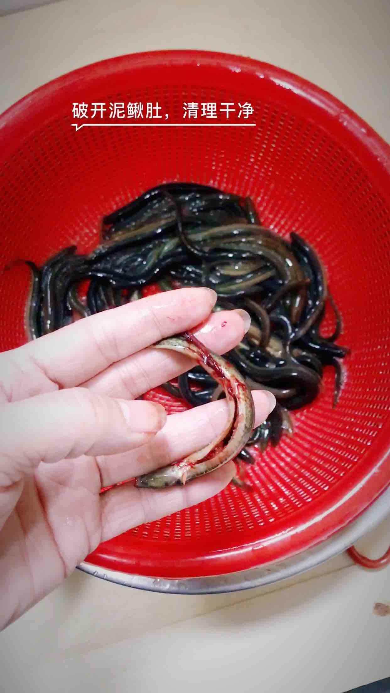 豆豉干煸泥鰍的做法-麻辣味干煸菜譜