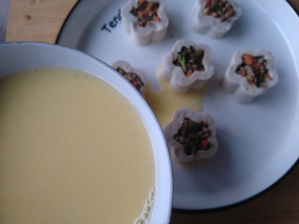 豆腐蒸蛋的做法-咸鮮味蒸菜譜