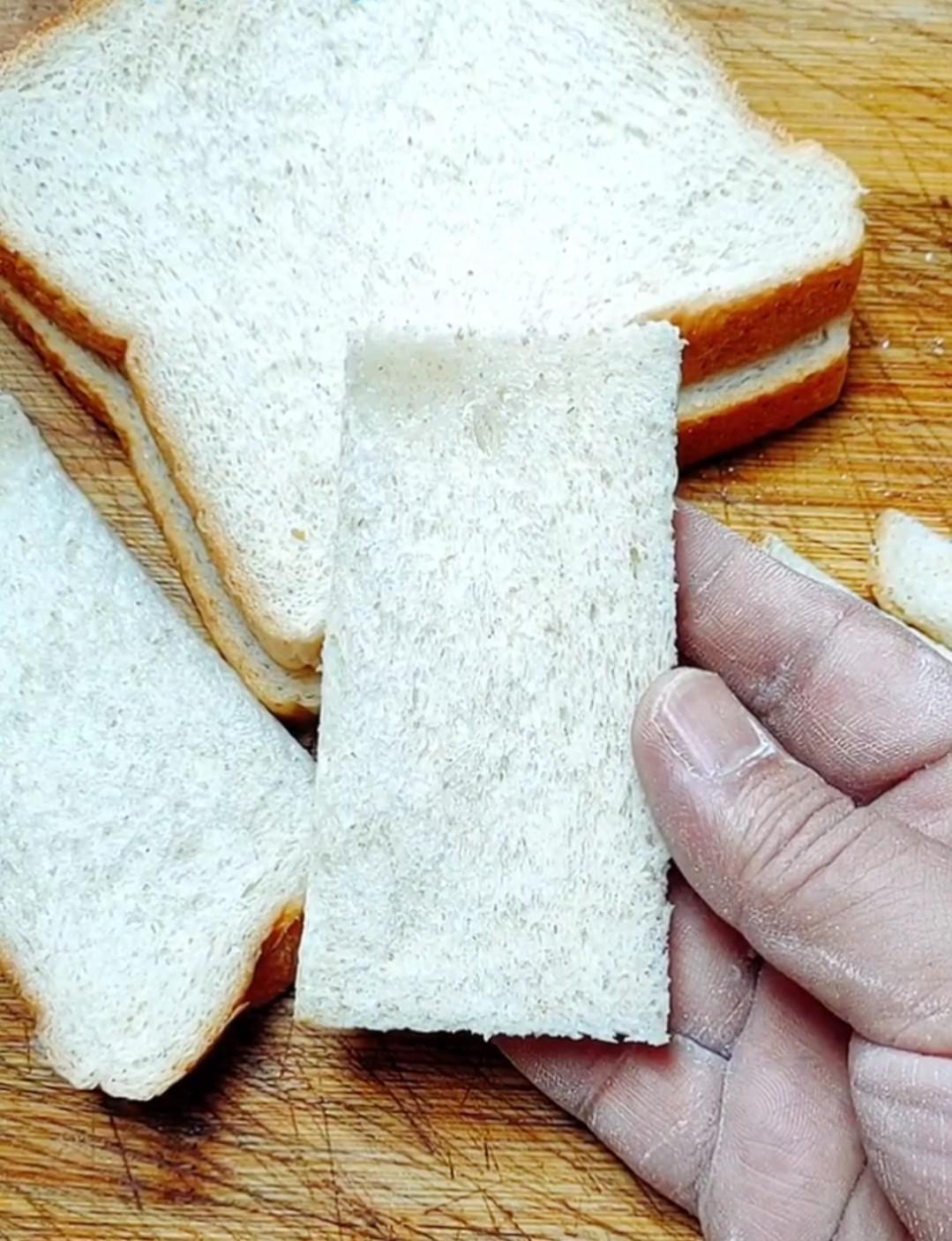 三彩大蝦的做法-家常味炸菜譜