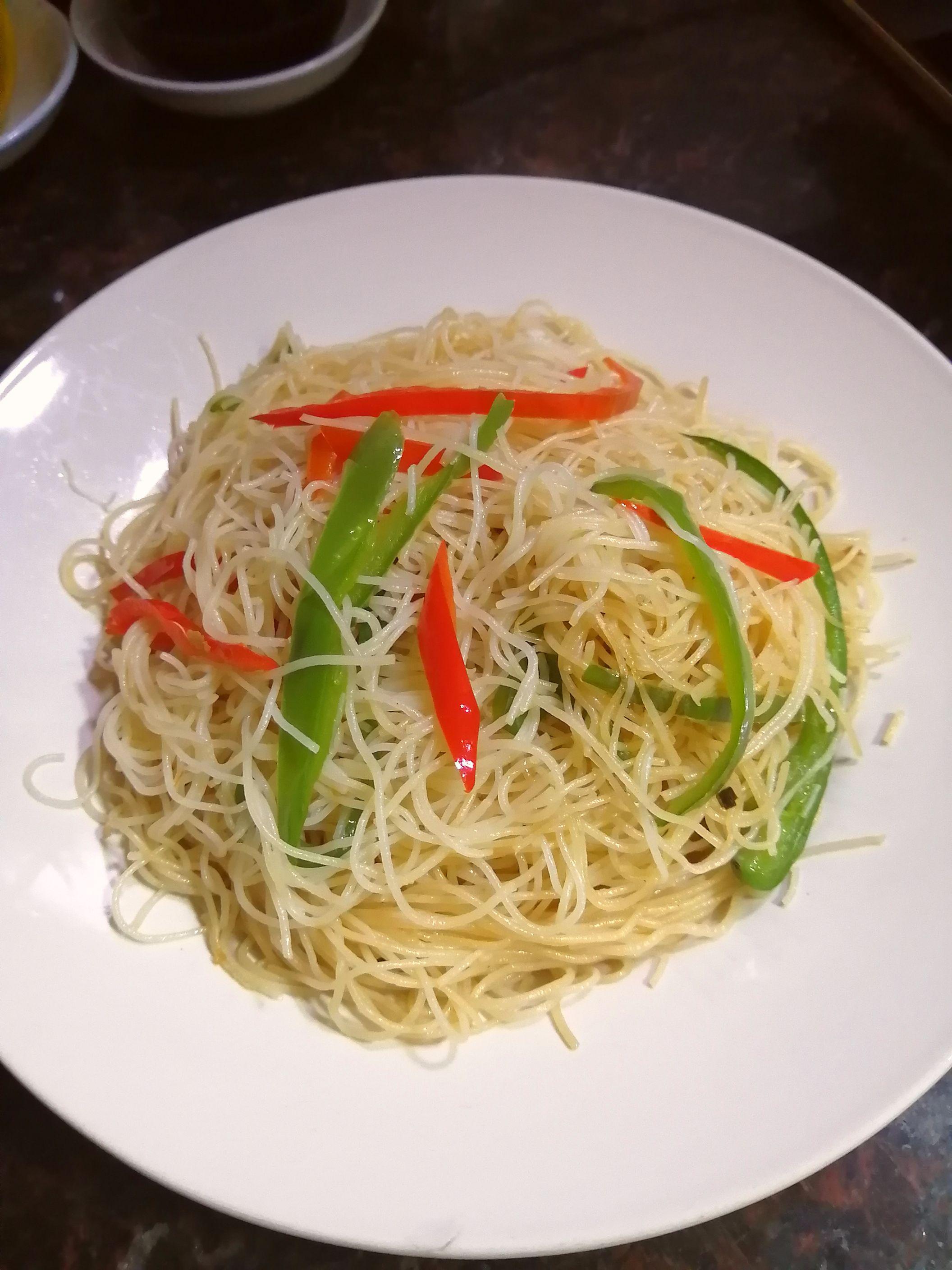 辣椒炒米粉的做法-家常味炒菜譜