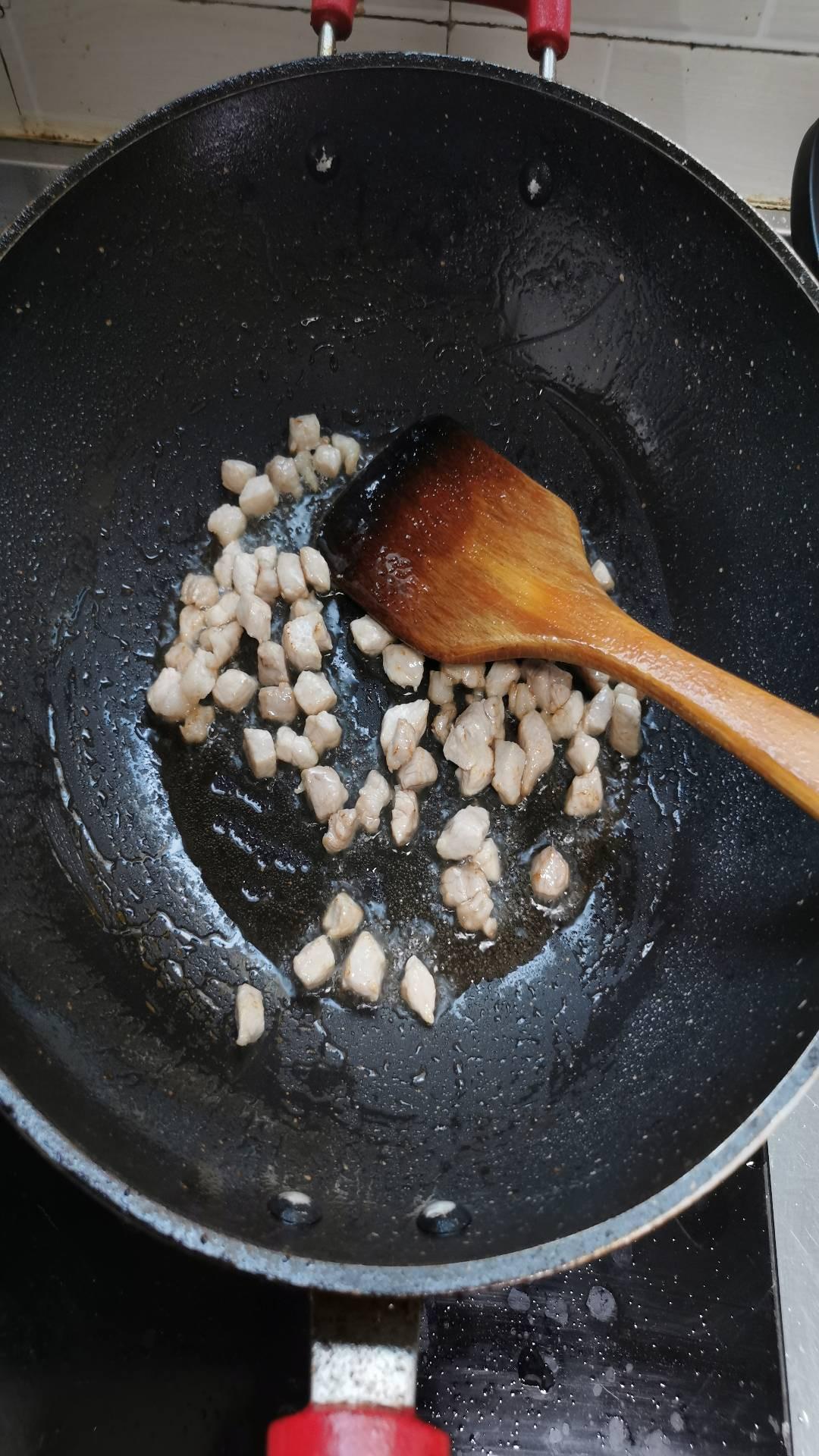 肉丁豆腐的做法-家常味燉菜譜