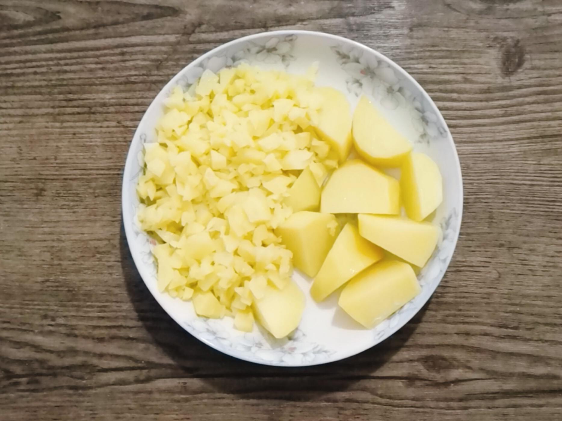 這菜看著平平無奇，吃了就停不下來的做法-咸鮮味燜菜譜