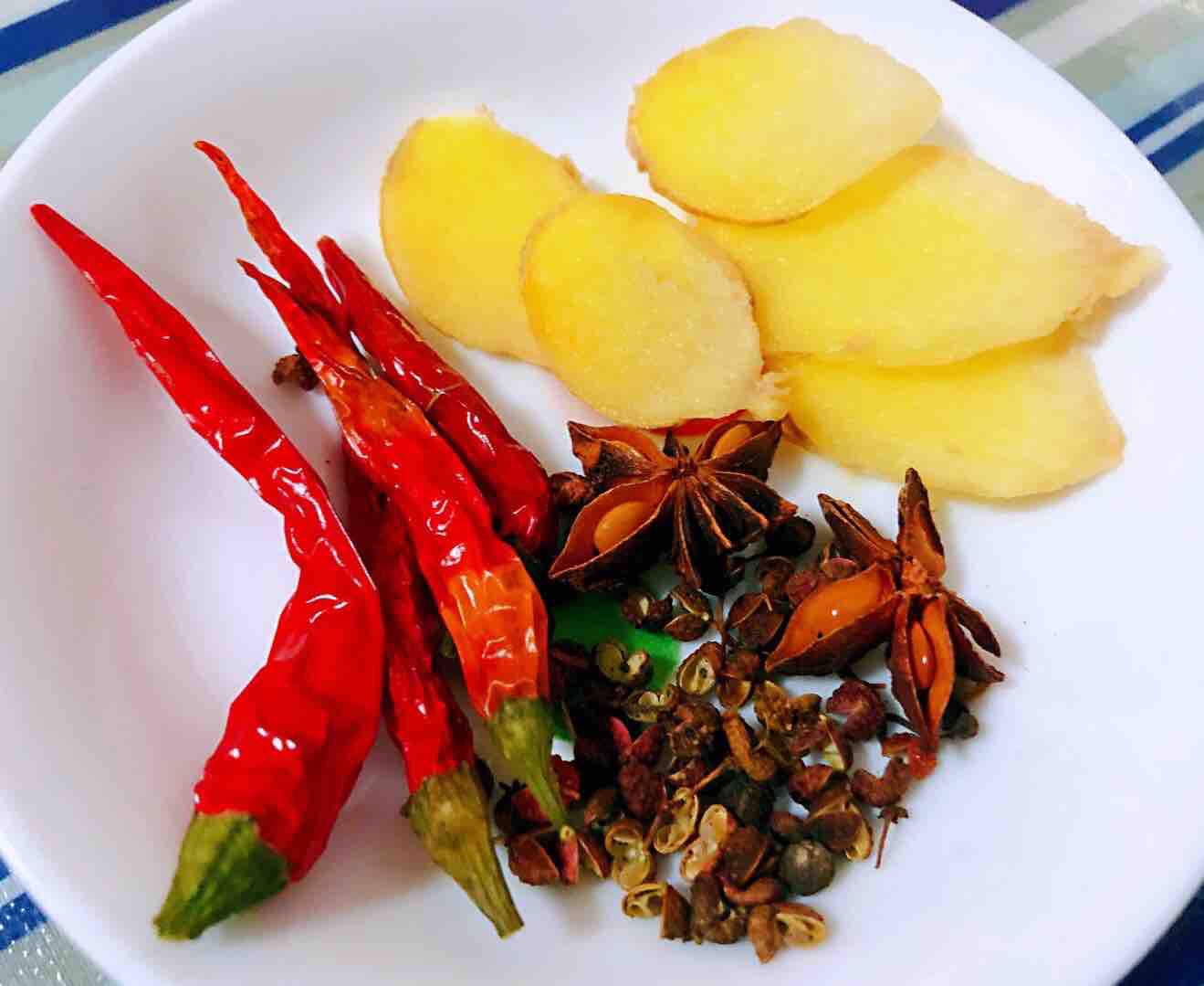 醬黃豆的做法-咸鮮味煮菜譜