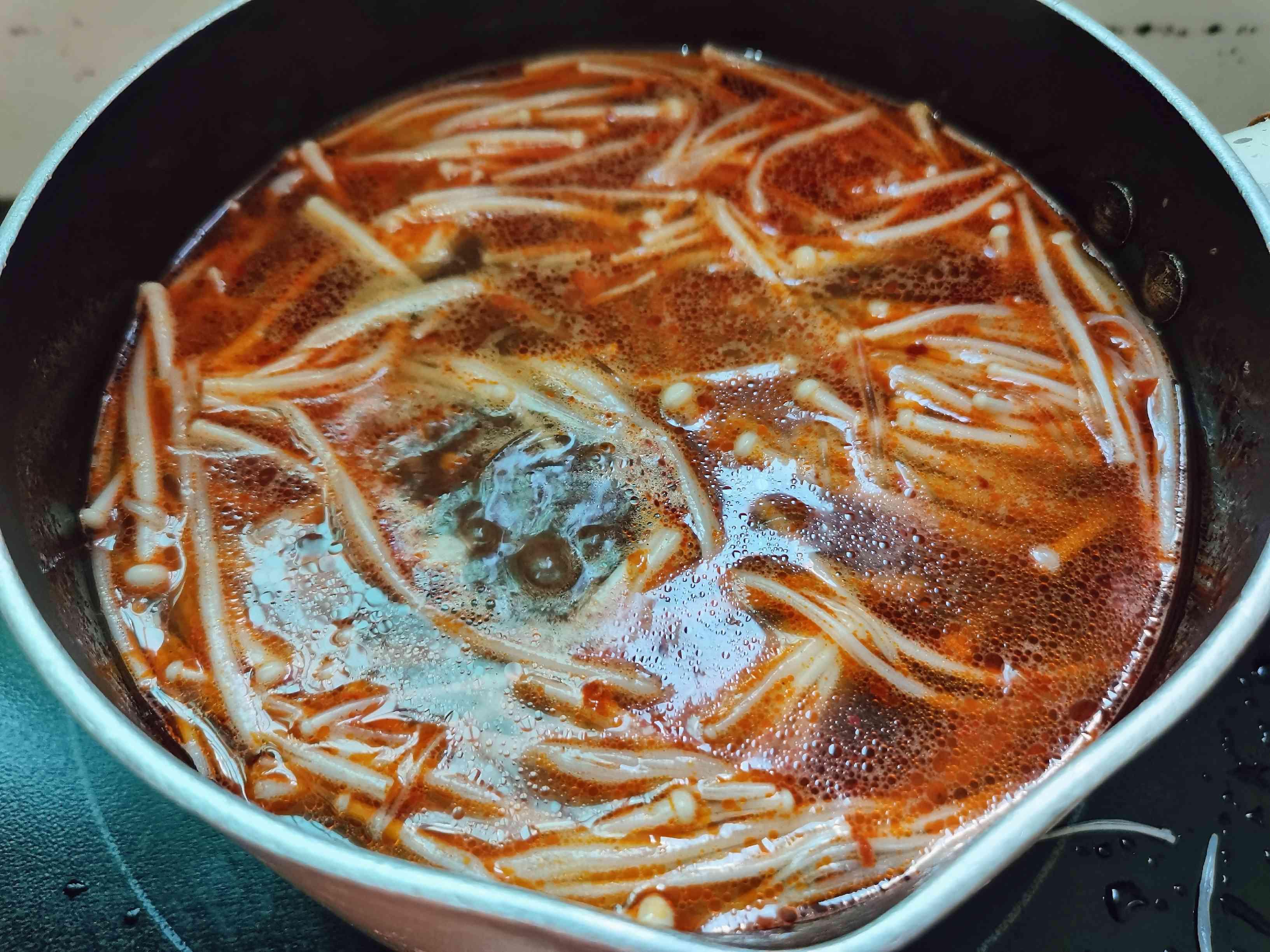 麻辣鴨血的做法-麻辣味煮菜譜