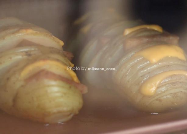 風(fēng)琴烤土豆的做法-家常味烘焙菜譜