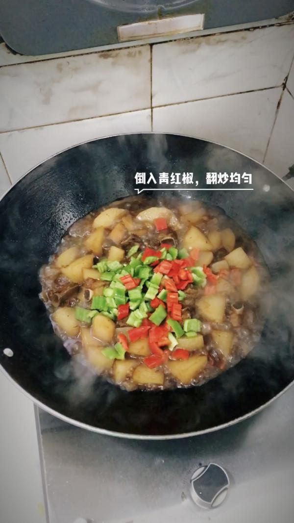 蘿卜燒排骨的做法-家常味燒菜譜