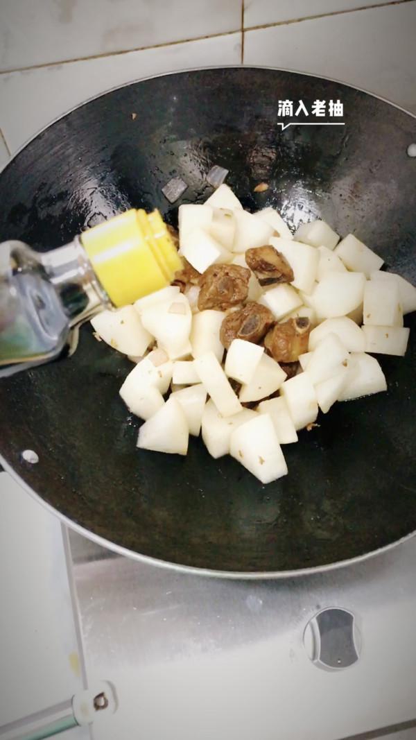 蘿卜燒排骨的做法-家常味燒菜譜