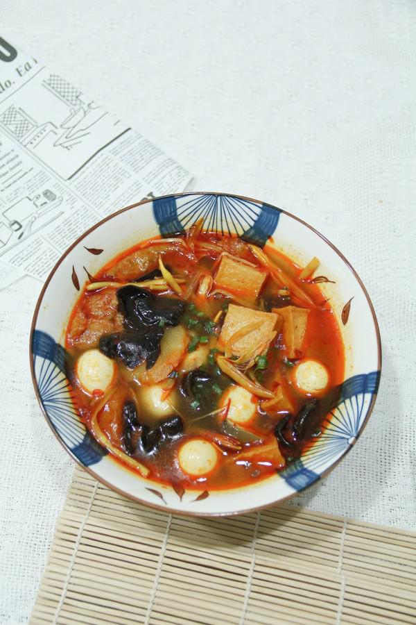 一碗麻辣燙,麻辣鮮香的做法-麻辣味煮菜譜-易網(wǎng)健康養(yǎng)生網(wǎng) 一碗麻辣燙,麻辣鮮香的做法-麻辣味煮菜譜