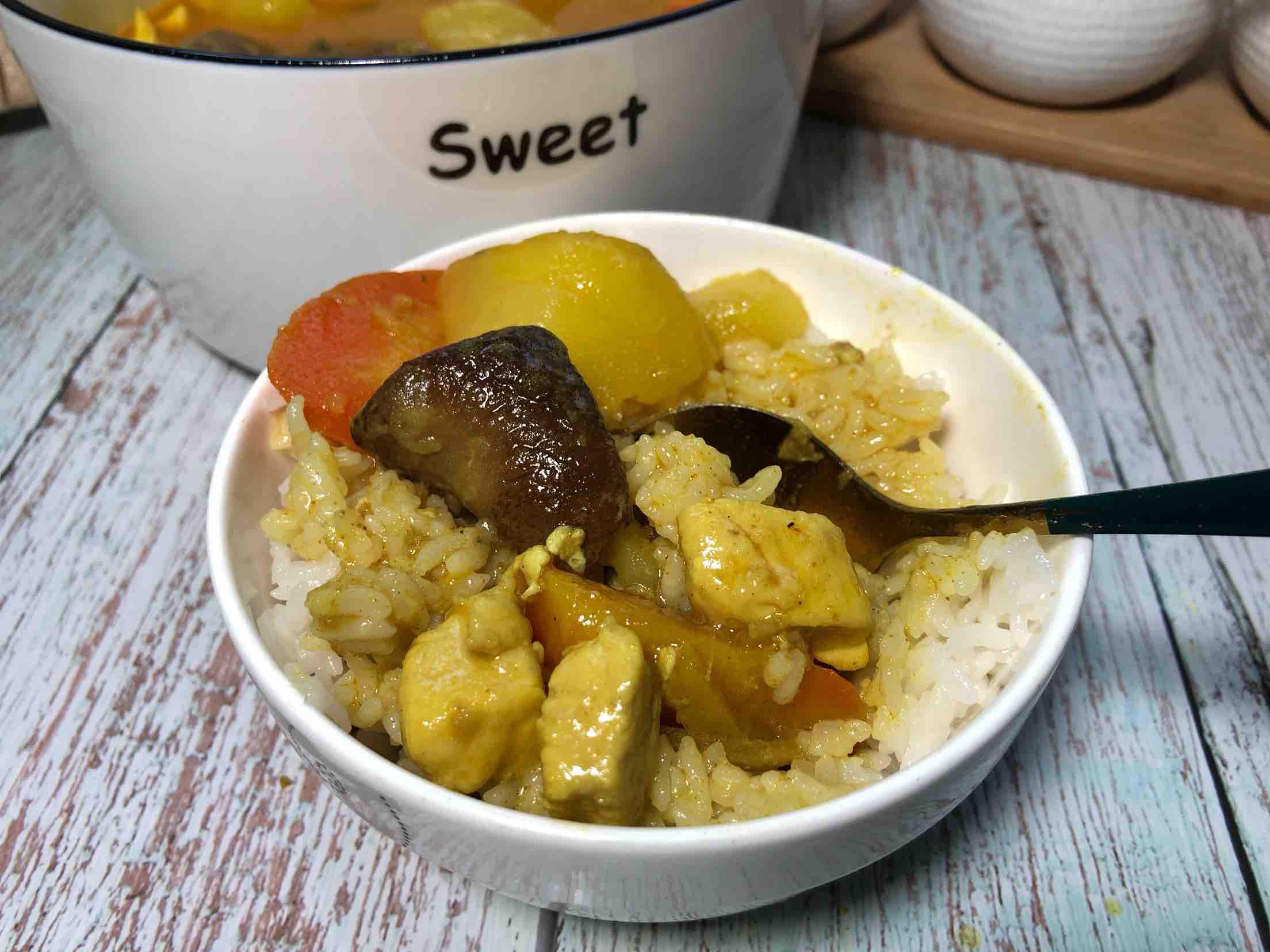 咖喱雞肉飯的做法-咖喱味煮菜譜-易網(wǎng)健康養(yǎng)生網(wǎng) 咖喱雞肉飯的做法-咖喱味煮菜譜