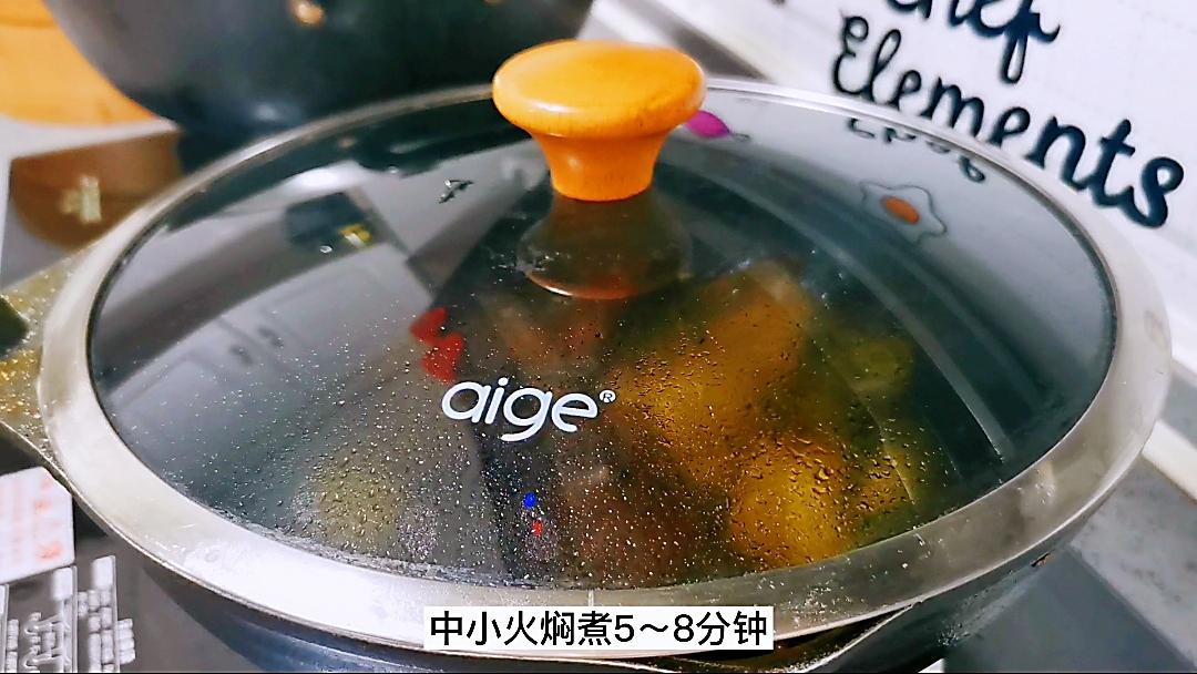 紅燒土豆排骨的做法-醬香味燒菜譜