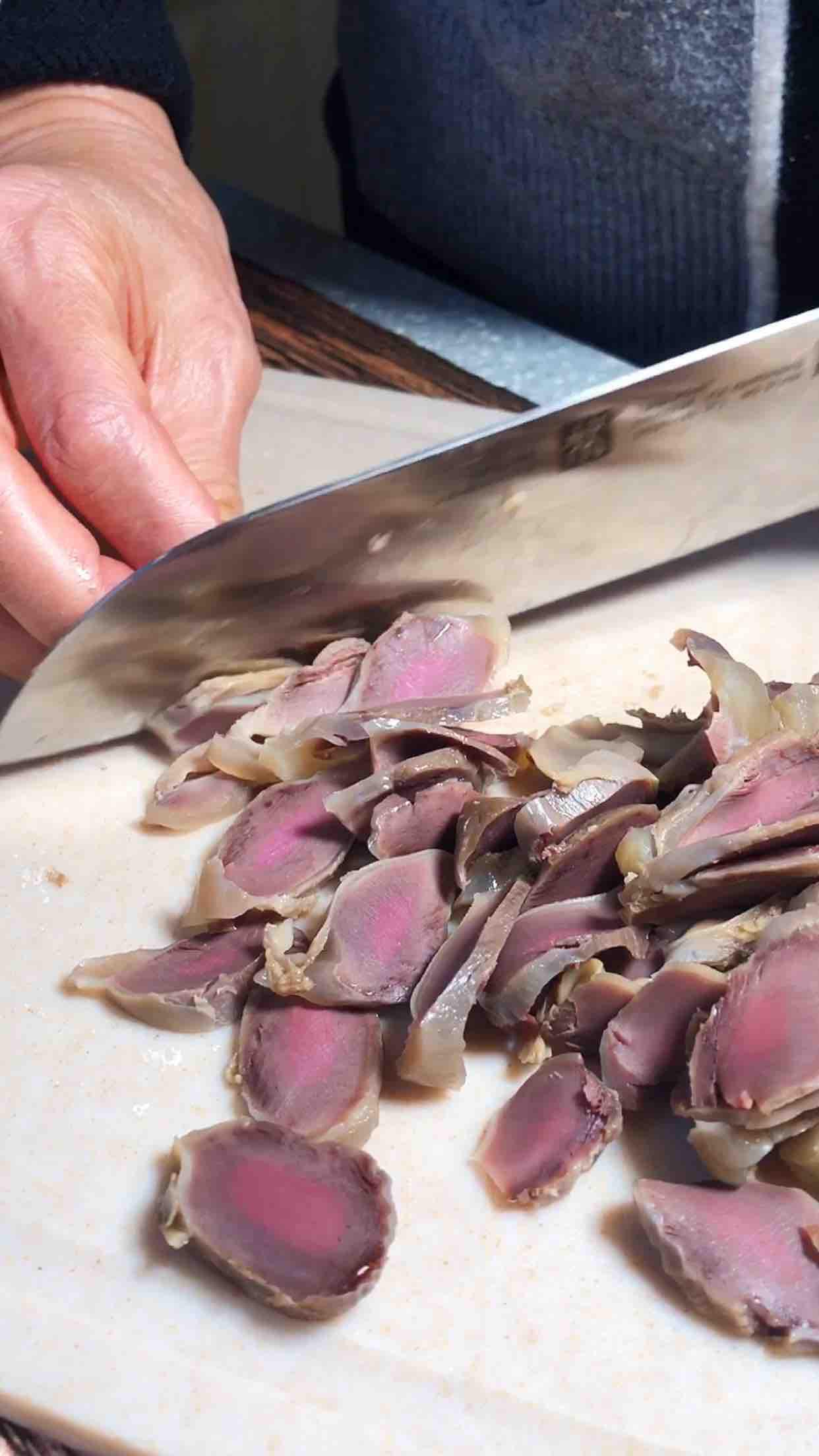 涼拌鴨件的做法-香辣味拌菜譜