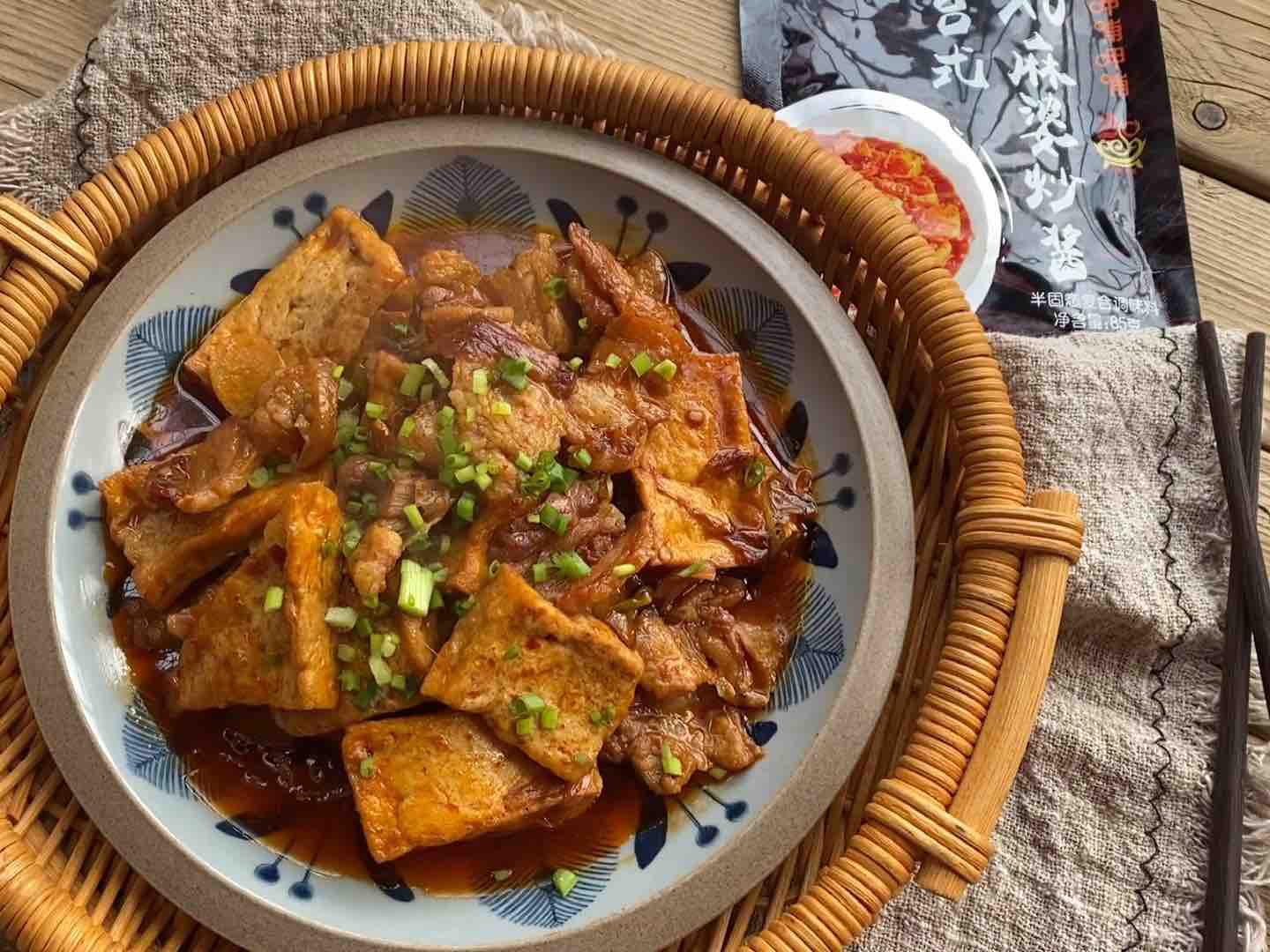 干鍋豆腐的做法-家常味炒菜譜