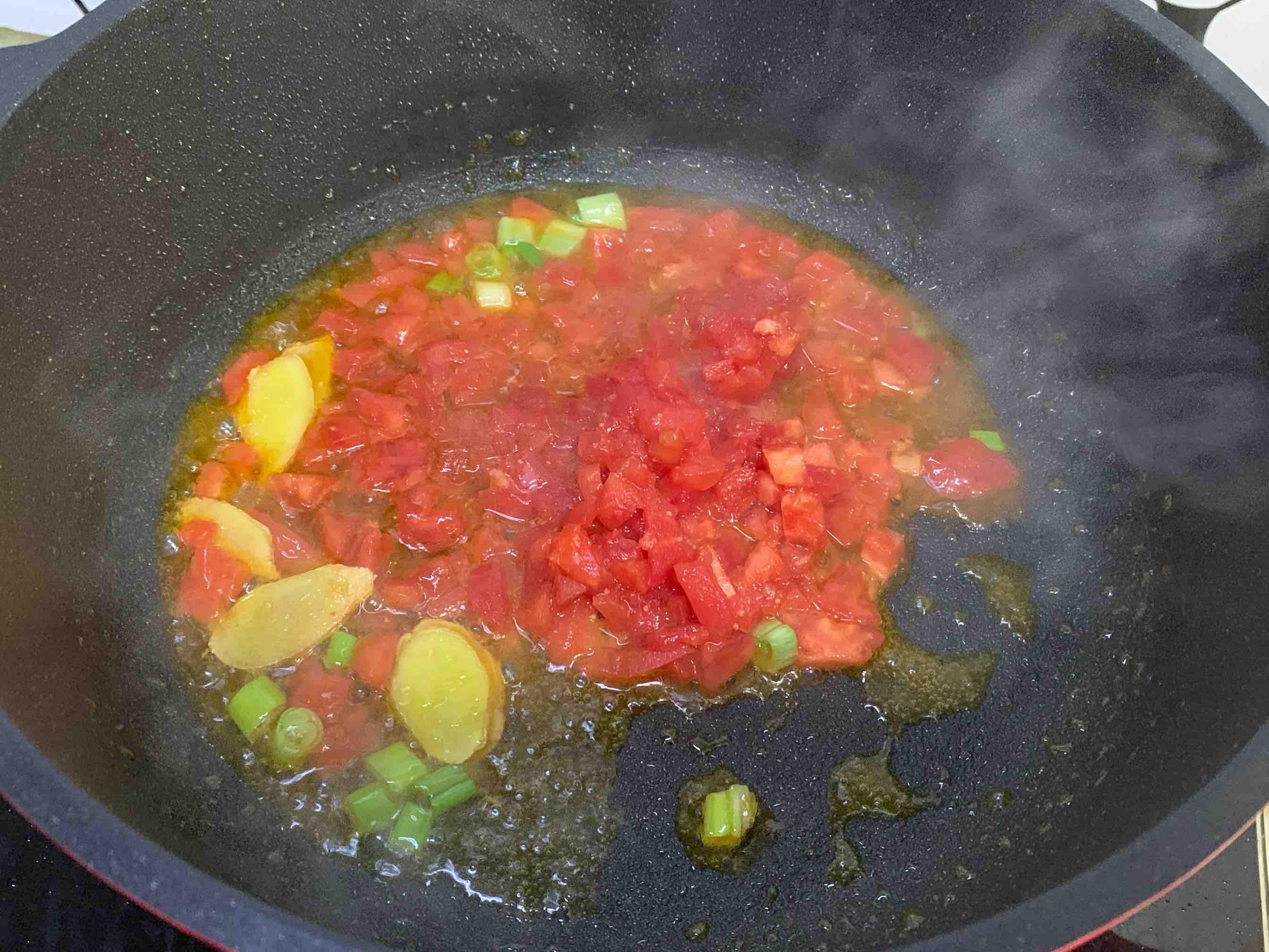 懶人版酸湯肥牛??暖胃下飯的做法-香辣味炒菜譜