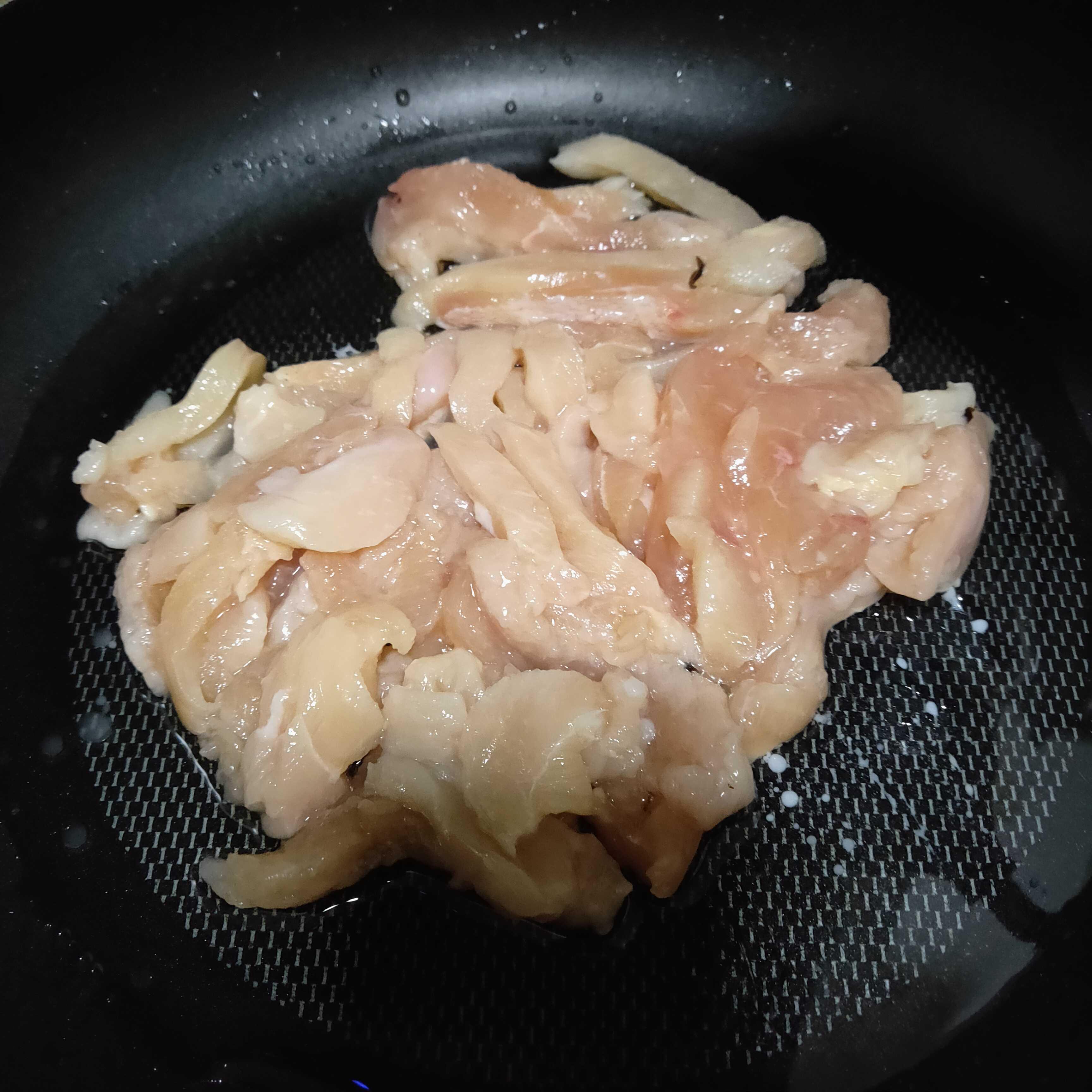 木耳炒肉絲的做法-家常味炒菜譜