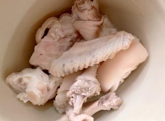 食材“八仙過海各顯神通”一壇鮮的不得了的做法-咸鮮味燉菜譜