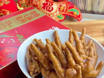 麻辣鹵雞爪，年菜里不可缺少的一道菜的做法-麻辣味鹵菜譜