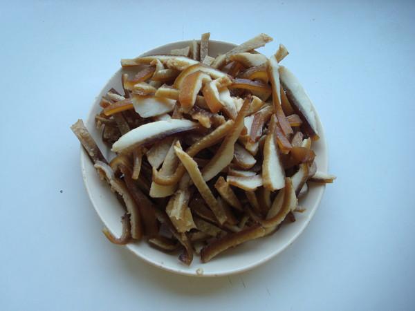 蘿卜干炒肉皮的做法-家常味炒菜譜