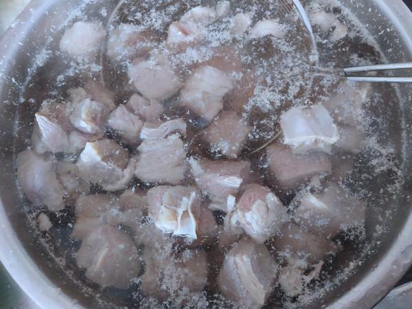 咖喱牛腩燉土豆的做法-咖喱味燉菜譜