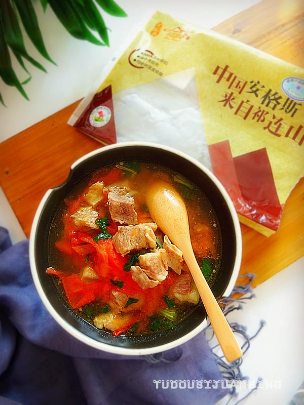 牛腩這么做才對，味爽清香不油膩，驅寒又暖胃的做法-咸鮮味燉菜譜