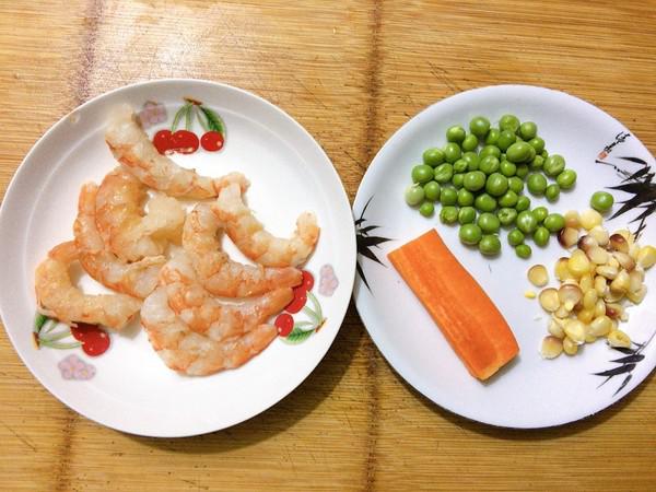 雜粒炒蝦仁，多彩又可愛的做法-咸鮮味炒菜譜