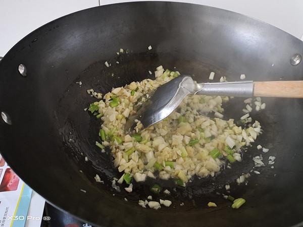 梅菜紅燒肉的做法-咸鮮味蒸菜譜-易網(wǎng)健康養(yǎng)生網(wǎng) 梅菜紅燒肉的做法-咸鮮味蒸菜譜