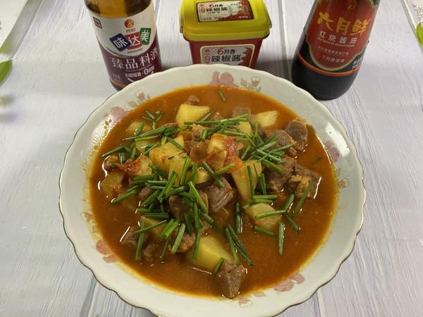 #年味食足#西紅柿土豆燉牛腩的做法-五香味燉菜譜