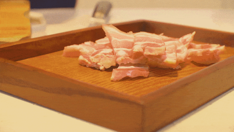 節節高升·咸肉蒸嫩筍的做法-咸鮮味蒸菜譜