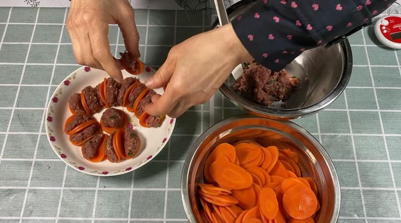 #年味食足#花開富貴之胡蘿卜蒸牛肉的做法-家常味蒸菜譜