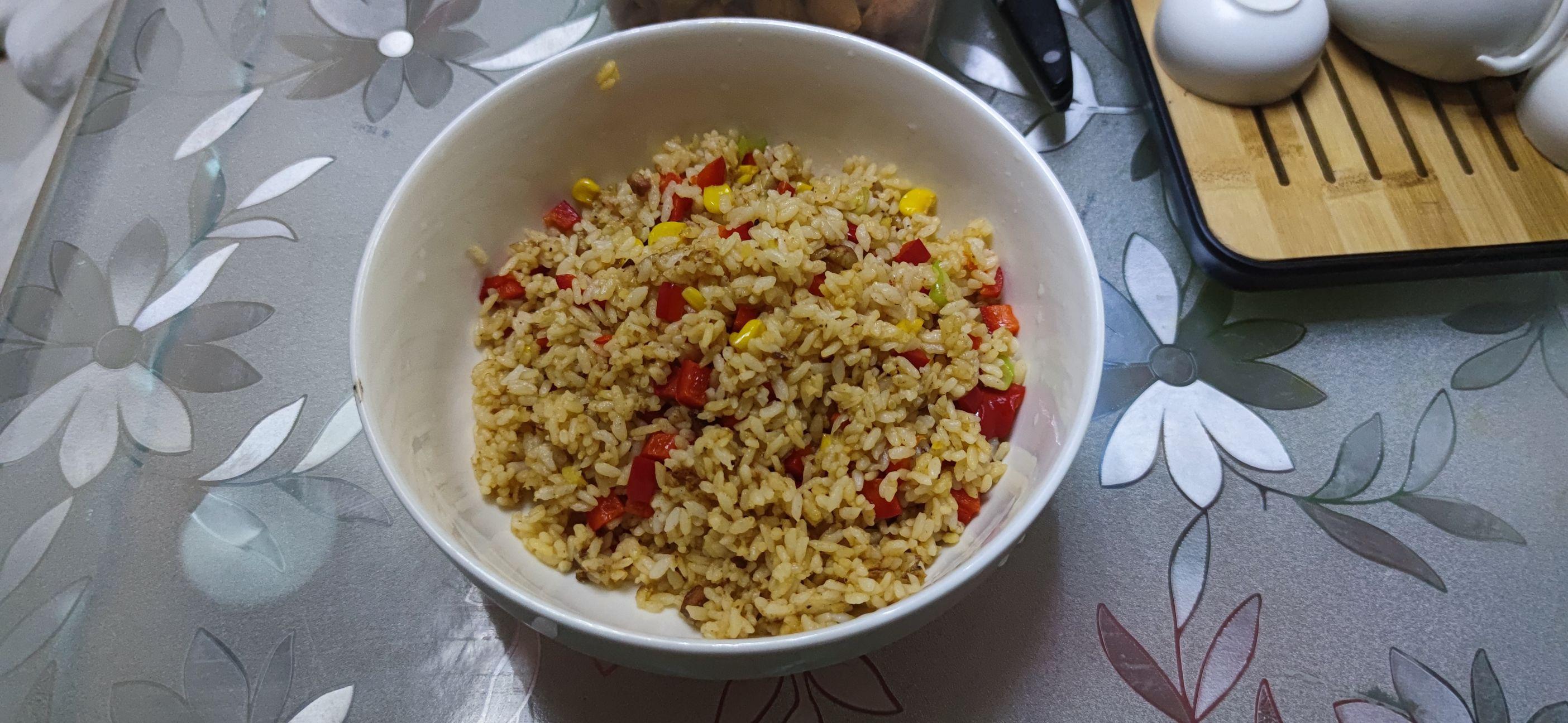 鵝肝炒飯的做法-家常味炒菜譜