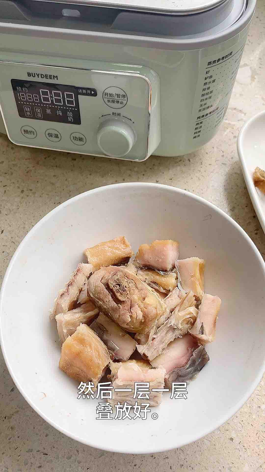 臘味合蒸老家專屬的年味,娃爸邊吃邊感慨的做法-家常味蒸菜譜-易網健康養生網 臘味合蒸老家專屬的年味,娃爸邊吃邊感慨的做法-家常味蒸菜譜