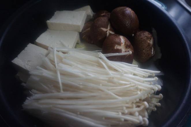 除夕餐桌上最后一道菜品——全家福，有它就圓滿了的做法-咸鮮味煮菜譜