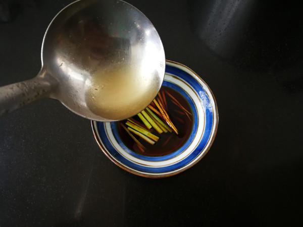 白切雞放點它，清香不油膩，肉質(zhì)嫩滑好吃，方法很簡單的做法-家常味煮菜譜