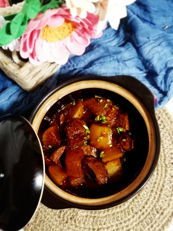簡易羊肉煲的做法-咸鮮味燉菜譜