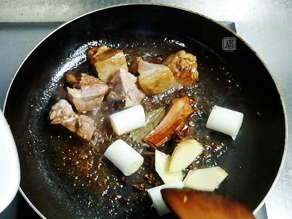 簡易羊肉煲的做法-咸鮮味燉菜譜