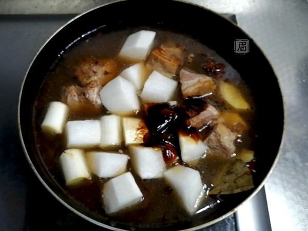 簡易羊肉煲的做法-咸鮮味燉菜譜