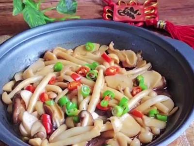 這樣做蘑菇，咸香美味好吃不停口…蠔油蘑菇煲的做法-咸鮮味煲菜譜