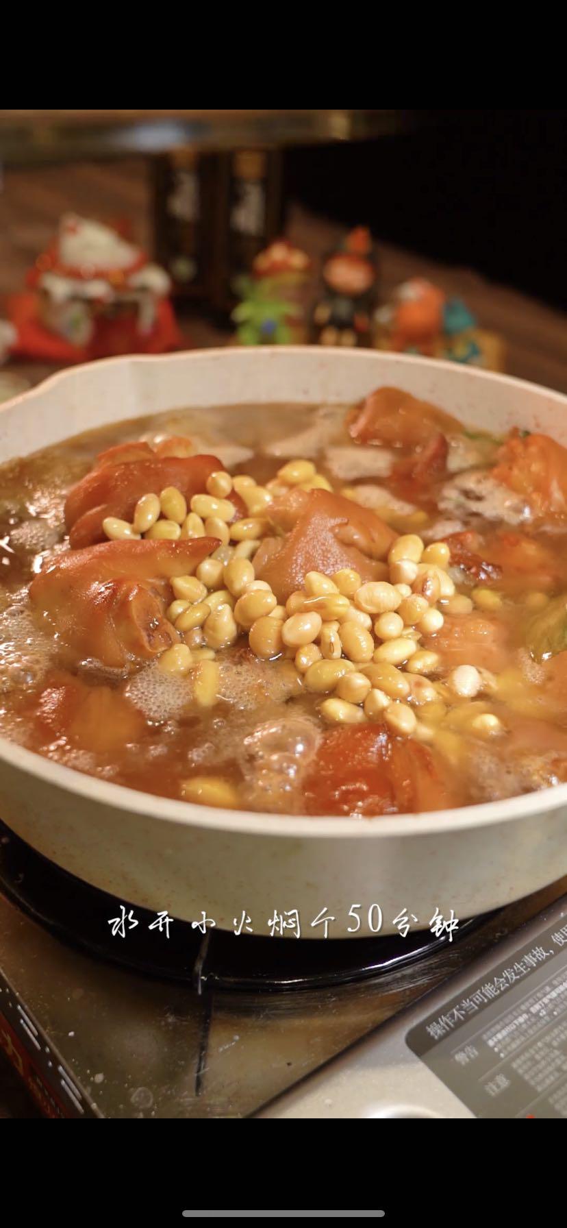 誰能對它說不？皮嫩軟糯的大豬蹄子的做法-家常味燒菜譜