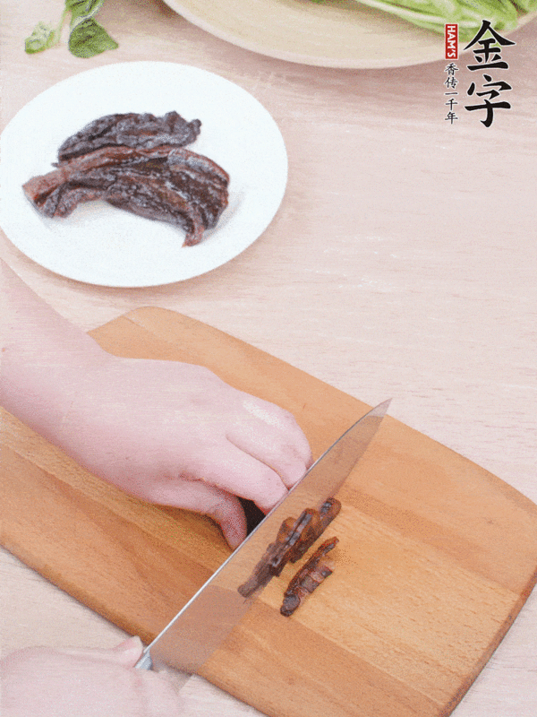 醬油肉炒空心菜的做法-家常味炒菜譜