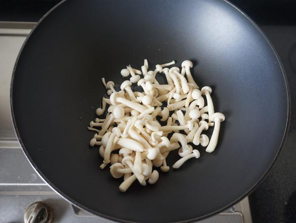 賽螃蟹的做法-酸甜味炒菜譜